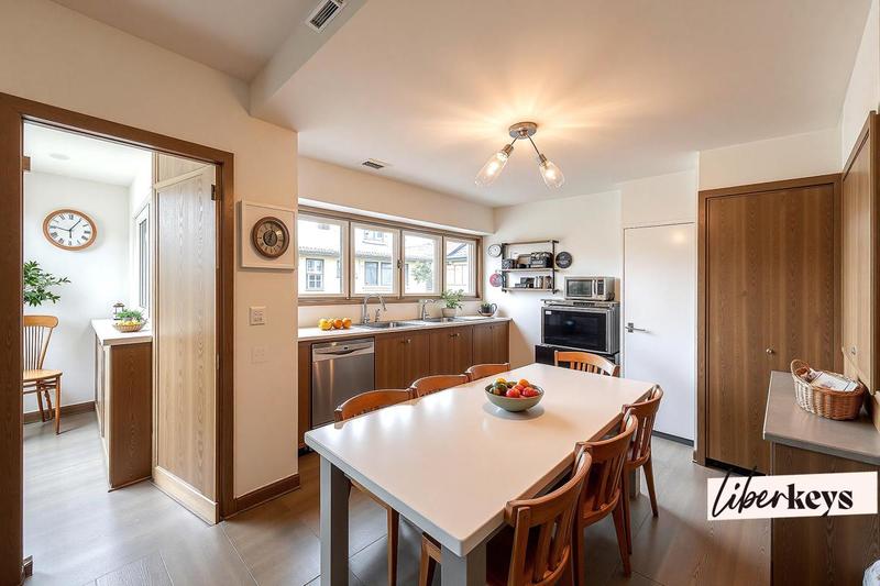 Maison - 330 m² - 12 pièces