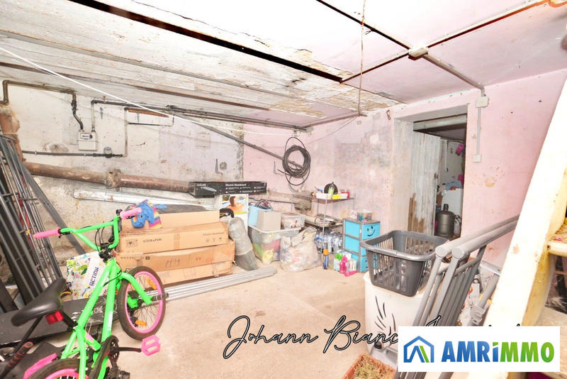 Maison traditionnelle - 76 m² - 5 pièces