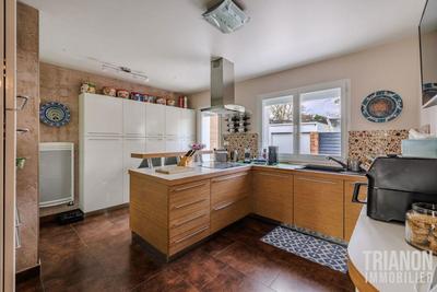 Maison - 120 m² - 5 pièces