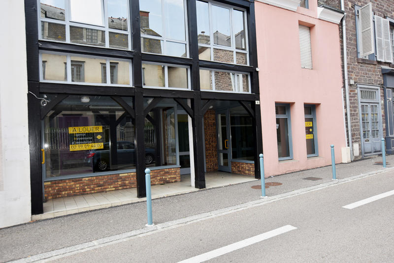 Local commercial - 105 m² - 4 pièces