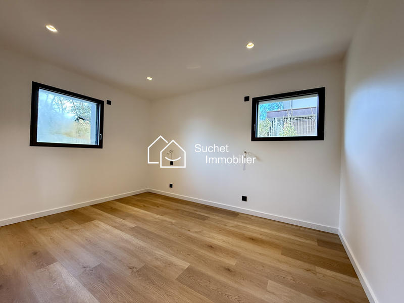 Maison - 145 m² - 6 pièces