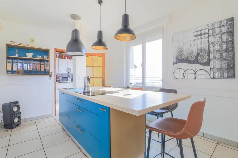 Maison - 166 m² - 6 pièces