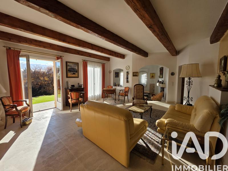 Maison - 165 m² - 5 pièces