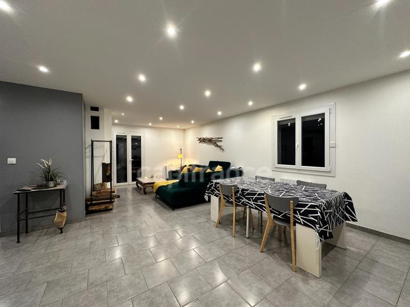 Maison - 125 m² - 6 pièces