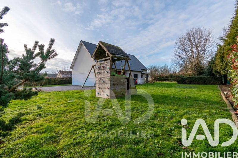 Maison - 195 m² - 6 pièces