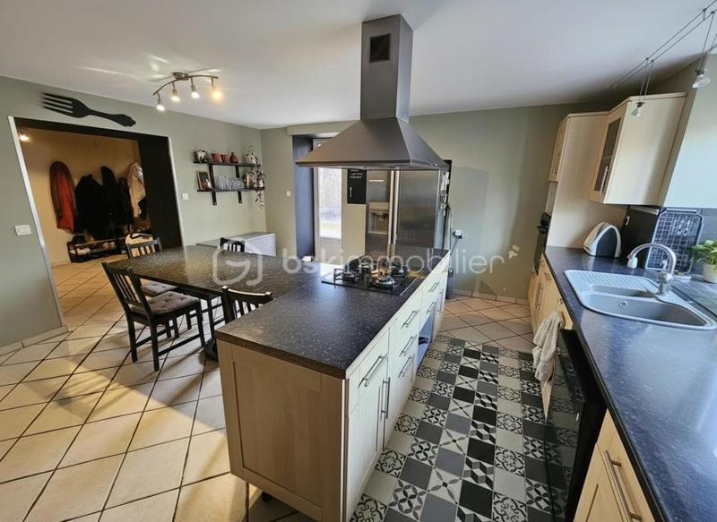 Maison - 130 m² - 5 pièces