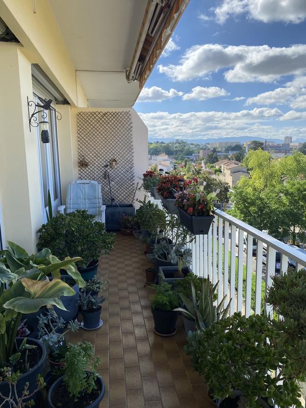 Appartement - 98 m² - 5 pièces