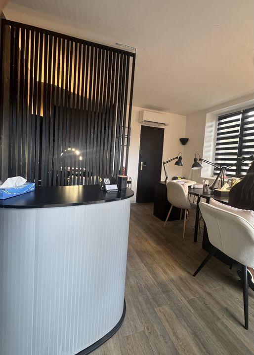 Local commercial - 18 m² - 1 pièce