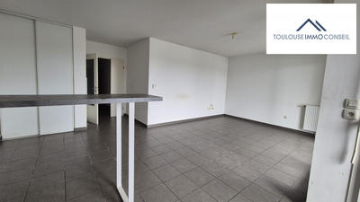 Appartement - 79 m² - 4 pièces