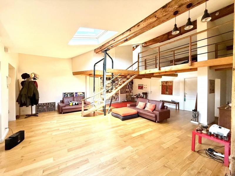 Duplex - 137 m² - 4 pièces