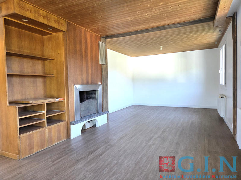 Maison de village - 150 m² - 8 pièces