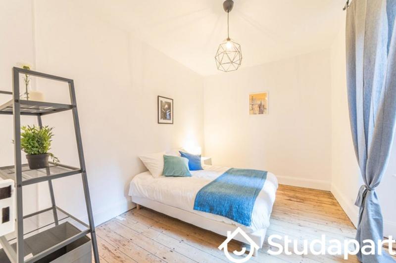 Chambre - 20 m² - 1 pièce