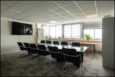 Bureau - 527 m² - 17 pièces