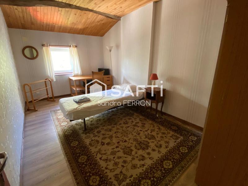 Maison - 230 m² - 9 pièces