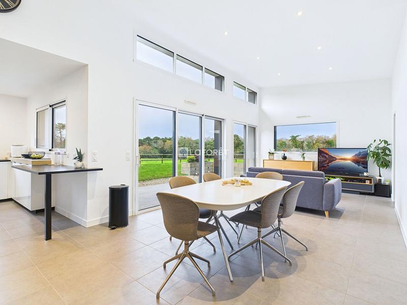 Maison - 115 m² - 6 pièces