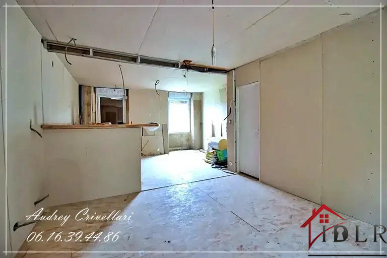 Maison - 65 m² - 3 pièces