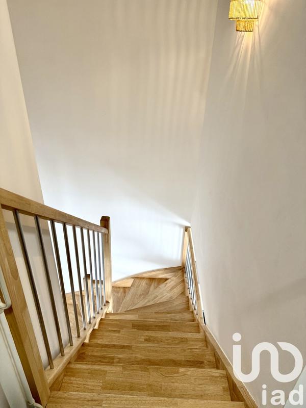 Maison - 93 m² - 4 pièces