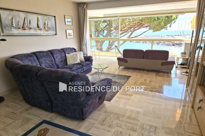 Appartement - 93 m² - 3 pièces