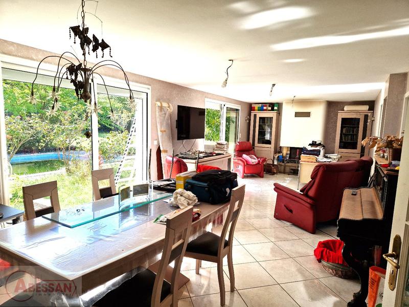 Maison - 97 m² - 4 pièces