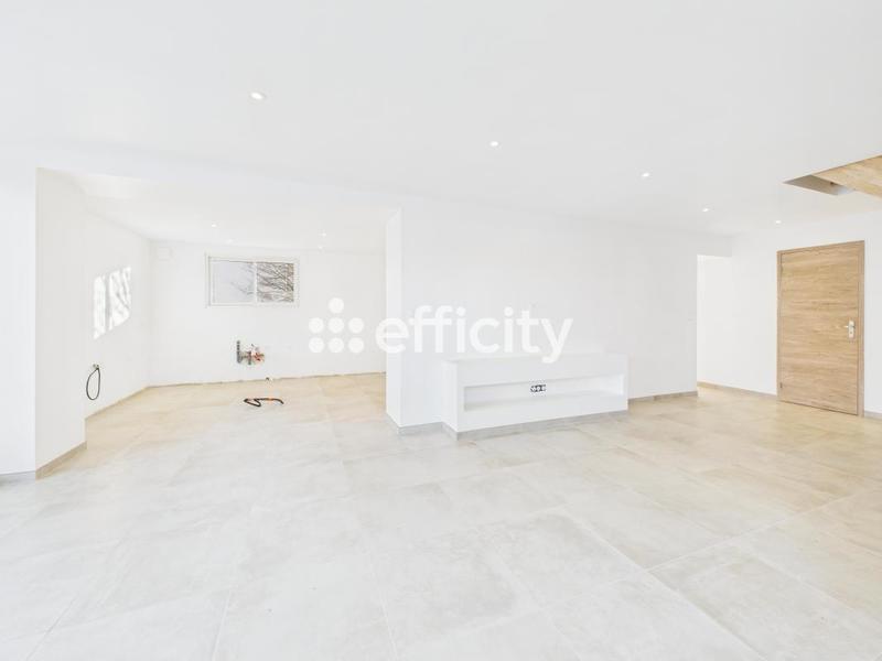 Pavillon - 189 m² - 8 pièces