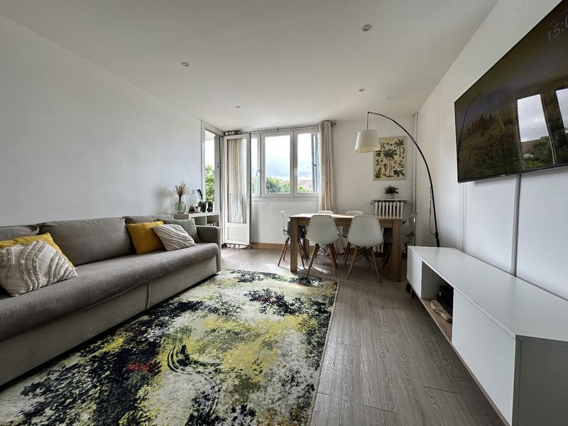 Maison - 60 m² - 4 pièces