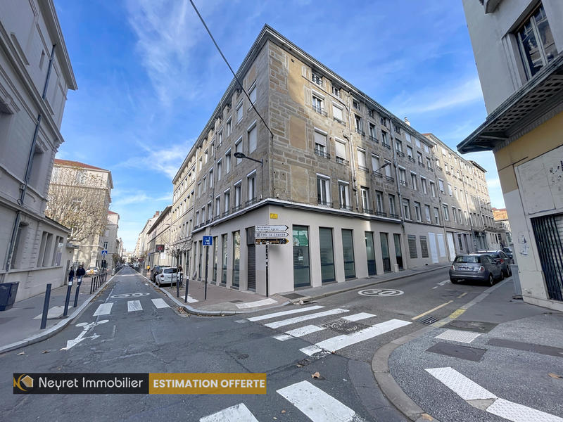 Appartement - 75 m² - 4 pièces