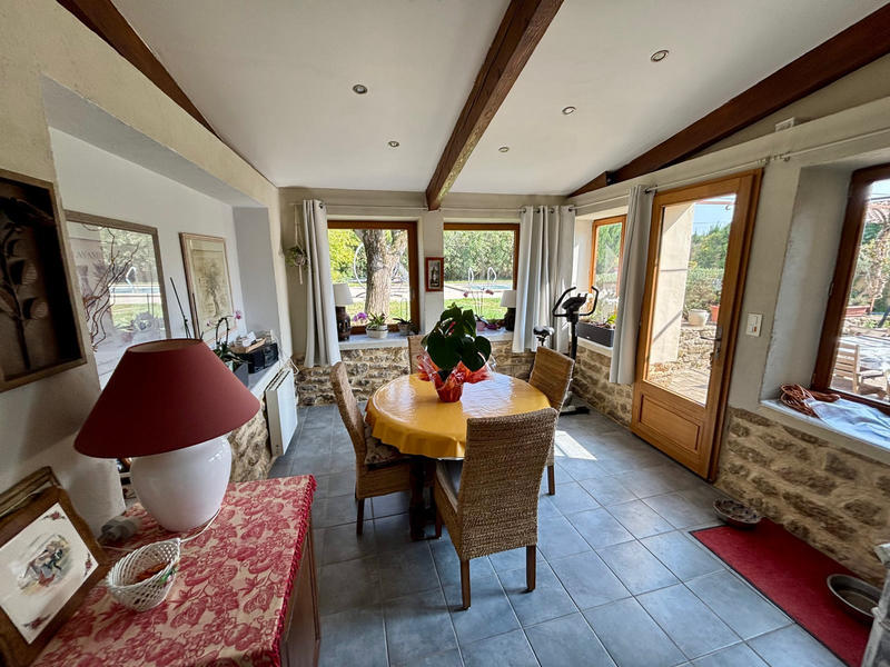 Maison de village - 257 m² - 11 pièces