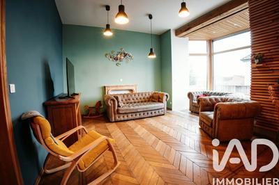 Maison - 342 m² - 15 pièces