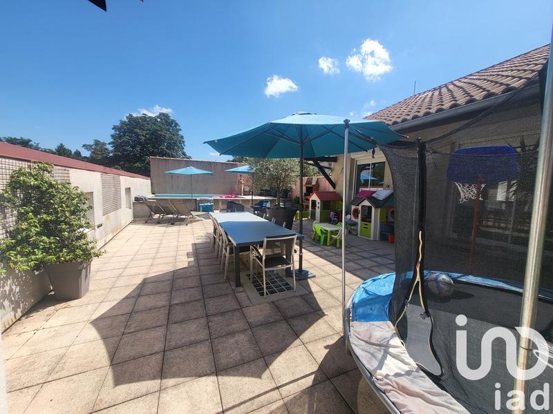 Maison - 166 m² - 5 pièces