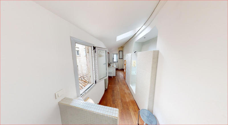 Appartement - 90 m² - 3 pièces