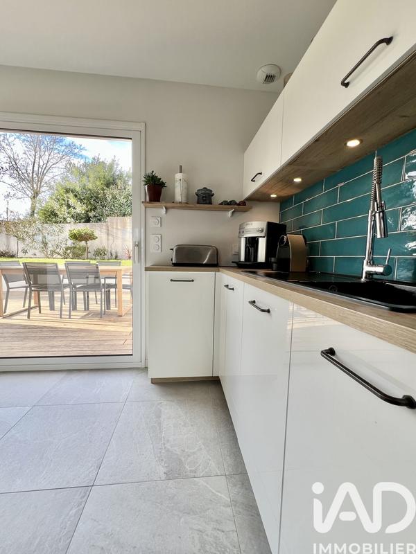 Maison - 121 m² - 6 pièces