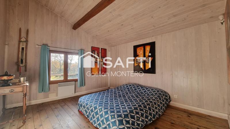 Maison - 204 m² - 7 pièces