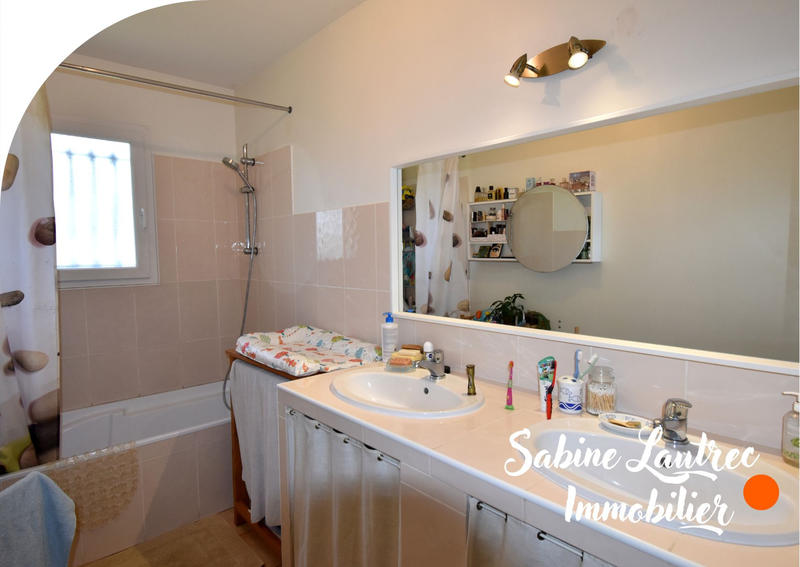 Maison - 97 m² - 5 pièces