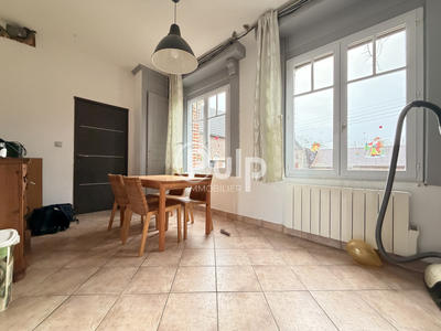 Corps de ferme - 160 m² - 7 pièces