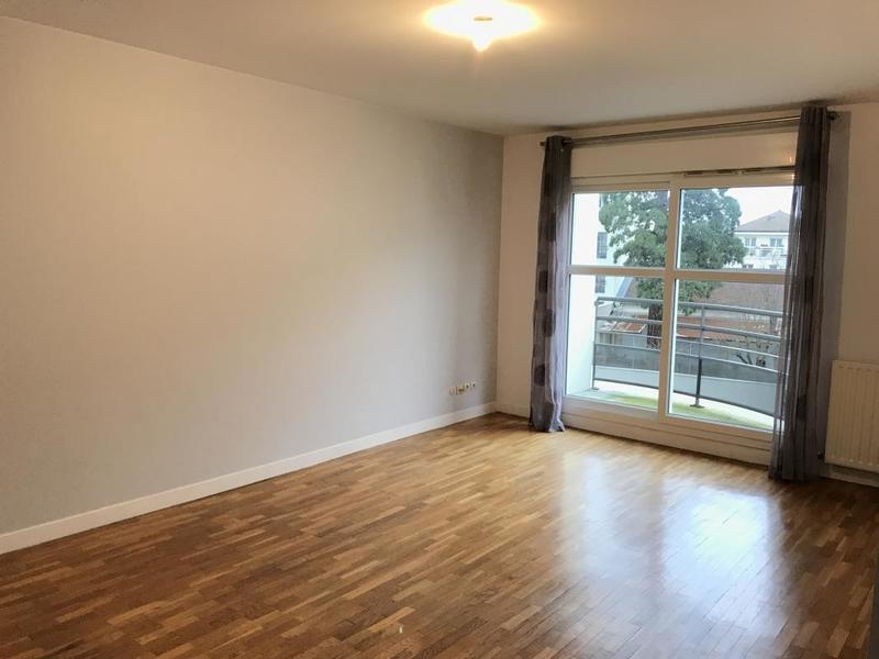 Appartement ancien - 61 m² - 3 pièces