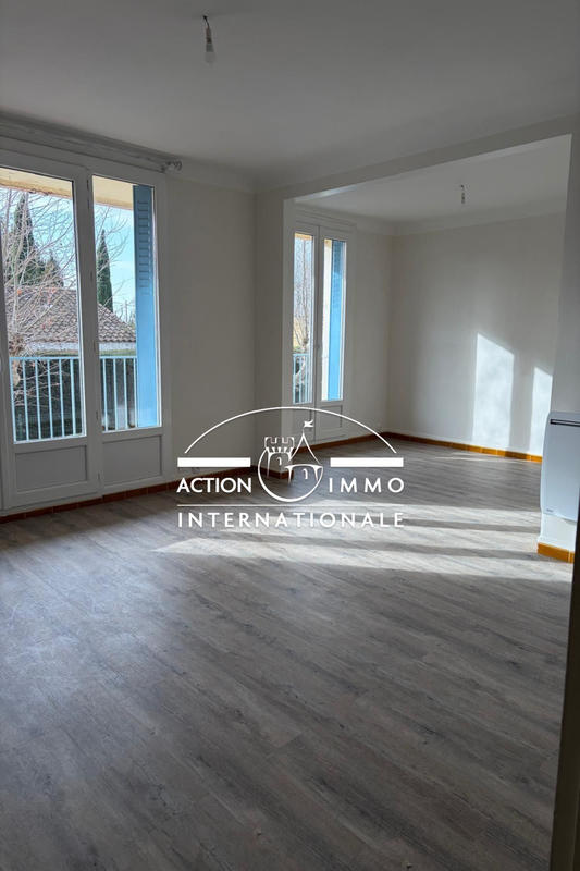 Appartement - 64 m² - 3 pièces