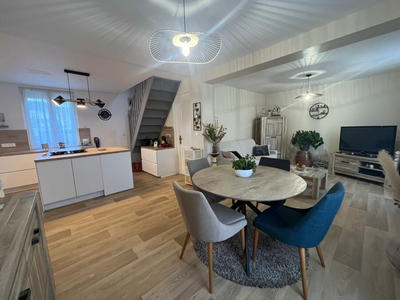 Maison - 49 m² - 49 pièces