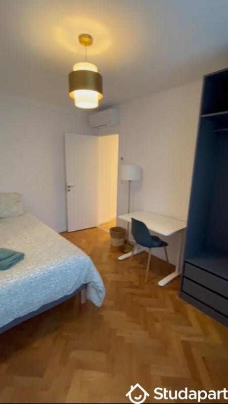 Chambre - 12 m² - 1 pièce