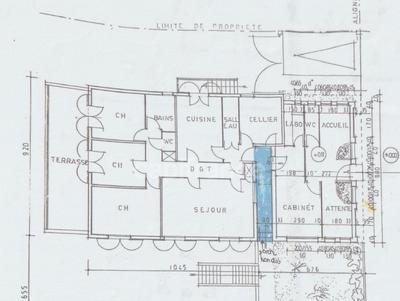 Local commercial - 193 m² - 7 pièces