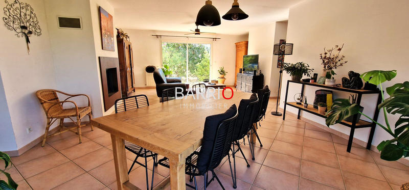 Maison - 144 m² - 5 pièces