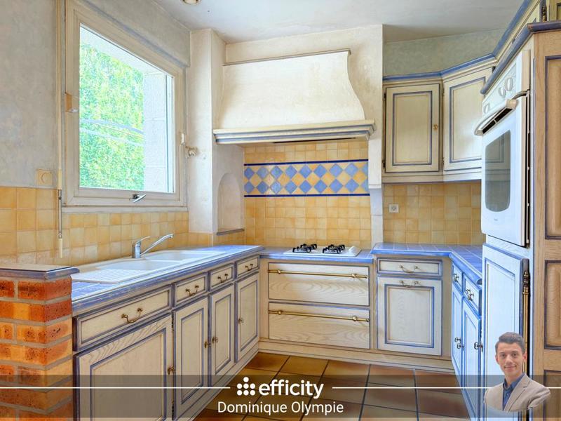 Maison - 111 m² - 5 pièces