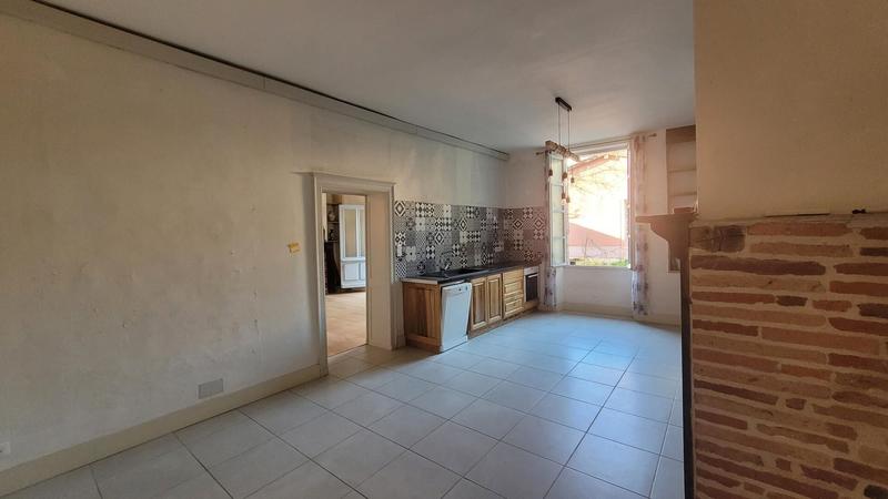 Maison - 231 m² - 6 pièces