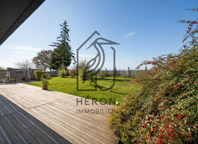 Maison - 100 m² - 6 pièces