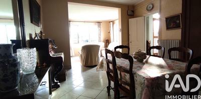 Maison - 110 m² - 7 pièces