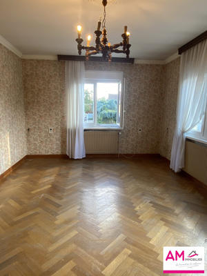 Maison - 99 m² - 5 pièces