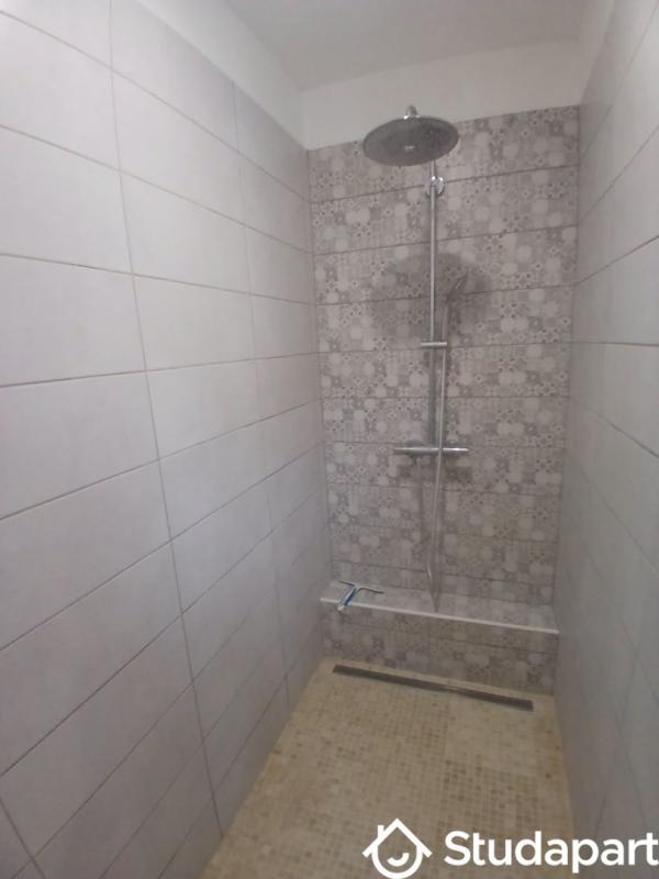 Chambre - 20 m² - 1 pièce