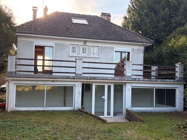 Maison - 110 m² - 3 pièces