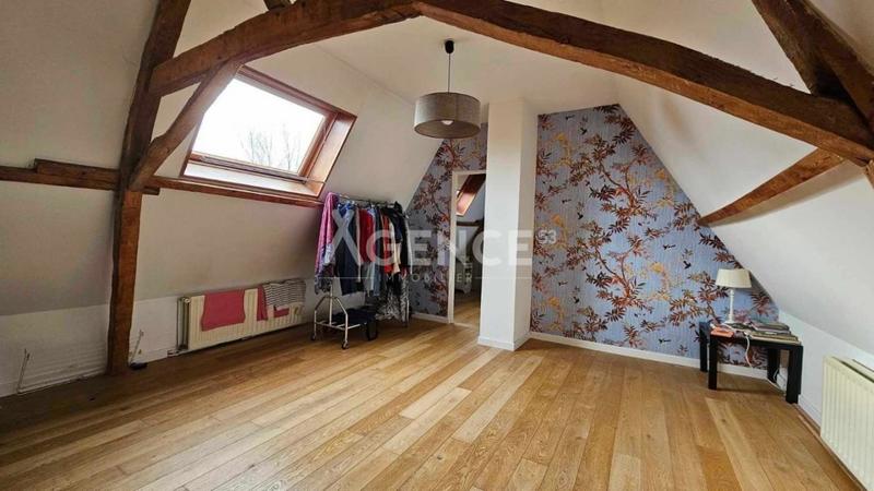 Ferme - 225 m² - 6 pièces