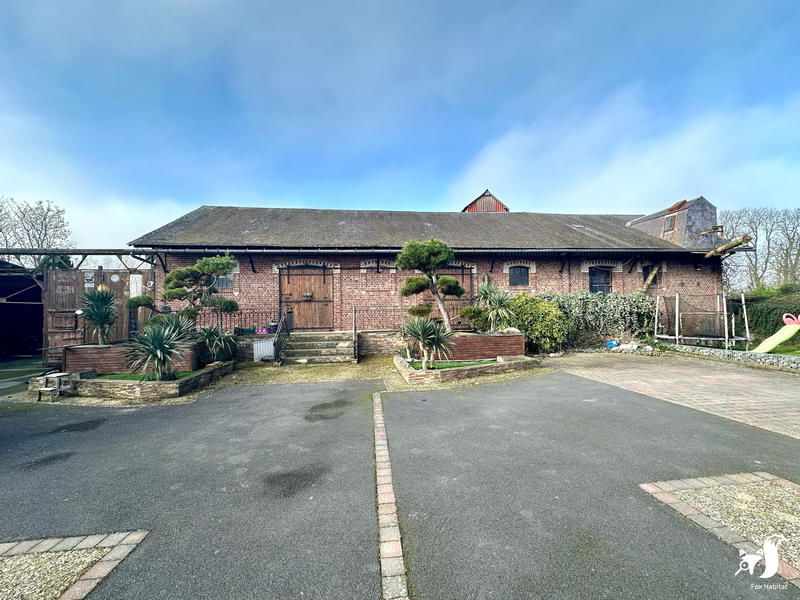 Maison - 182 m² - 7 pièces