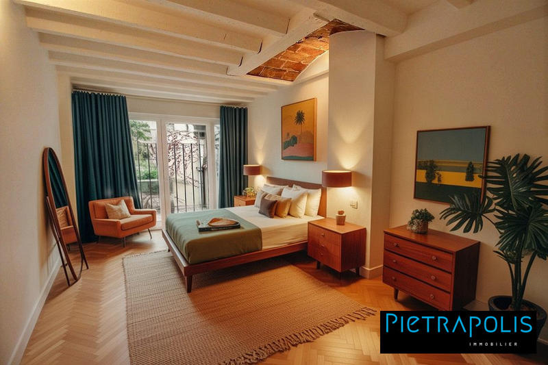 Appartement - 99 m² - 4 pièces